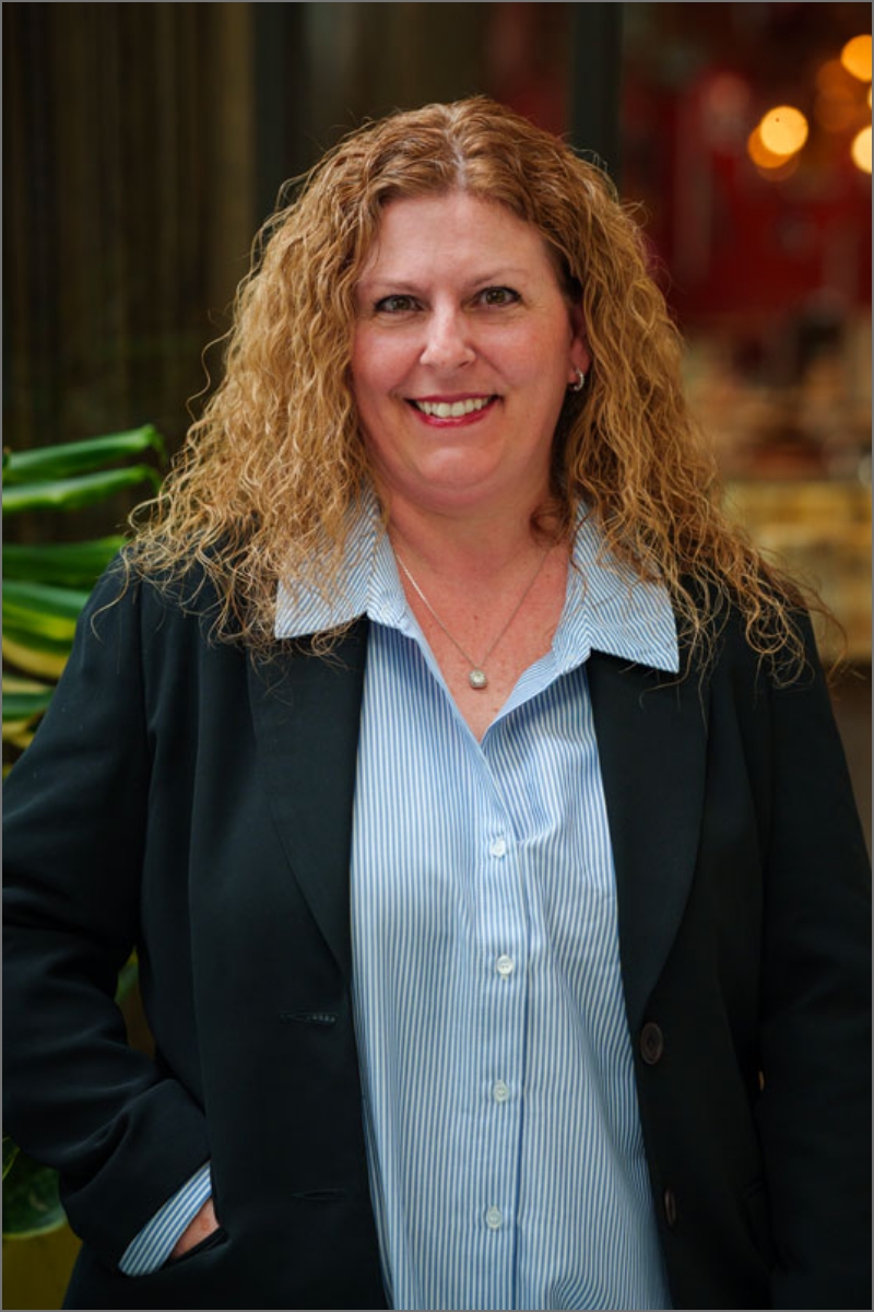 Poppy Ladakis